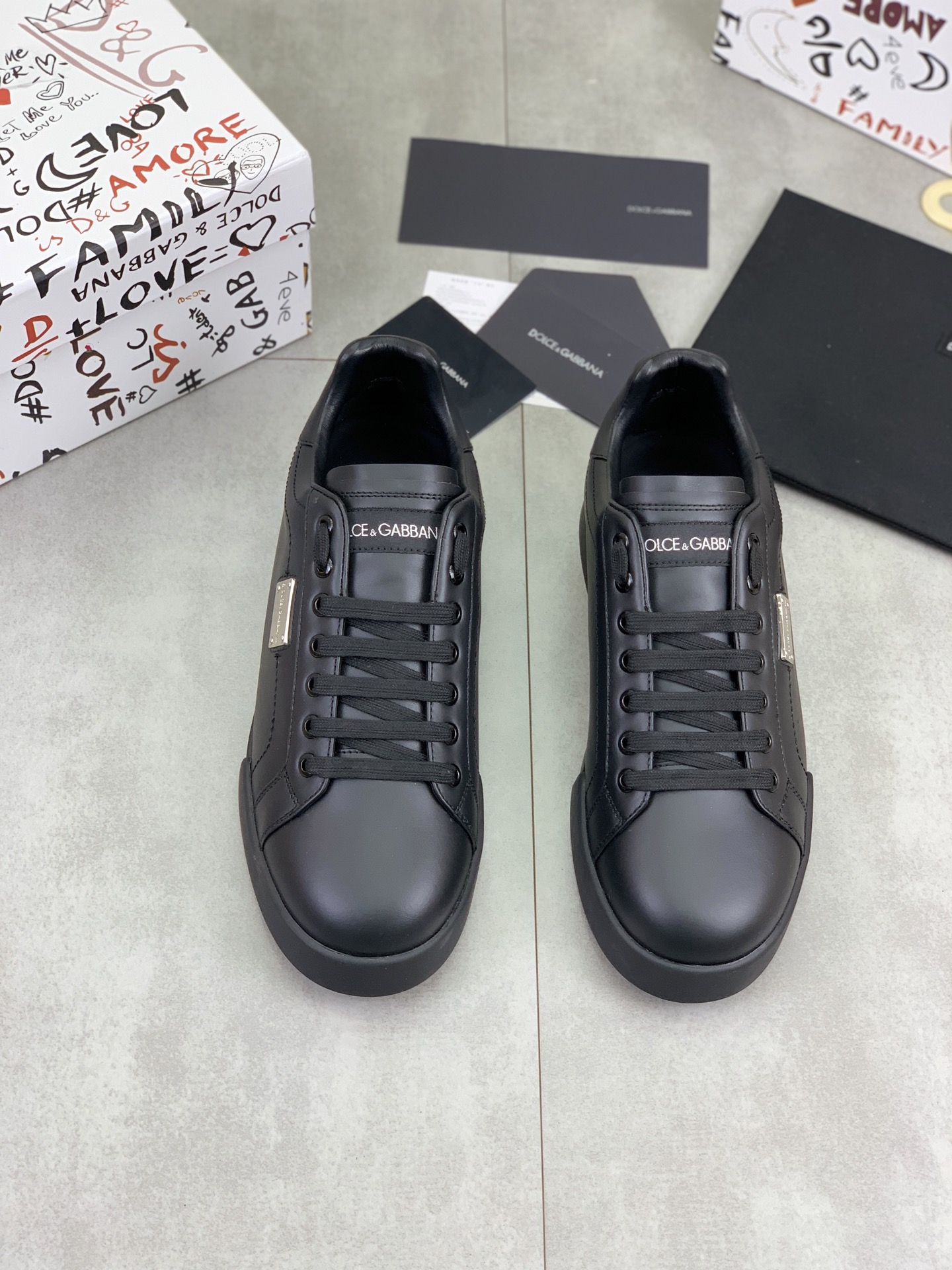 olce & Gabbana shoe